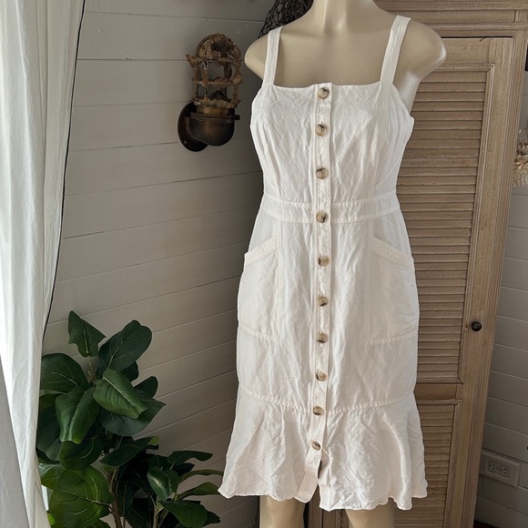 Banana Republic White Midi linen Dress with Button Detail petite 8 - Picture 1 of 11